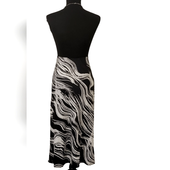 Nine West Abstract A-line Form-fitting Midi Slip Skirt - Picture 2 of 7